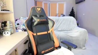 sexyalice1997  sweet lady takes off her dress