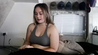 wrestlerpr  took off her dress