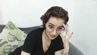 skinny_milk  gorgeous slut in oil