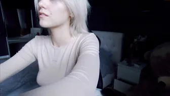 sweet_tinker_bell  Cute confused