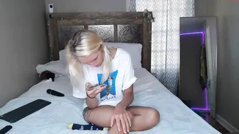 stonedbarbiexxx  Cute whore