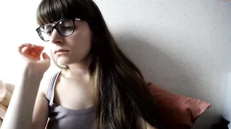 mimi_morgane87  busty babe twirls big ass