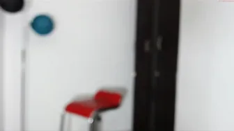 rose_bitch  sweet babe masturbates on the bed