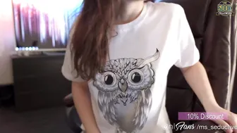 ms_seductive  attractive blonde fucking herself with fingers