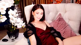 poisoned__honey  online show January 2020