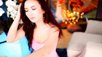 poisoned__honey  cute young lady puts on big tits