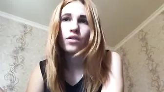 meril_shine  slut fucks the cap with his fingers