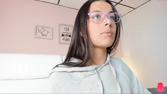 lilicarter_  Sultry lady