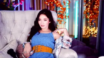 poisoned__honey  mature bitch fucks both slots hard