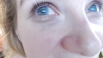 olegosio  wonderful babe cums from a handjob