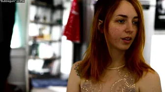 maeveminx  chick with slack tits dancing in front of the camera