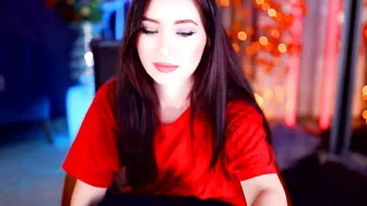 poisoned__honey  gorgeous slut shows big ass