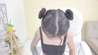 molly_santana  violent orgasm