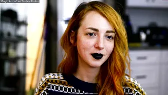 maeveminx  gorgeous babe took off her panties and bra