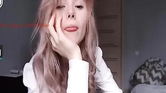 penelopa naughty small handjob vibrator pussy