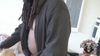 roc_bundy manyvids perfect young lady striking chic ass