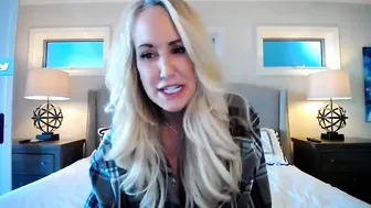 brandilove titty  cam girl  jerks off in  private e