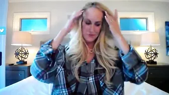 brandilove titty  cam girl  jerks off in  private e