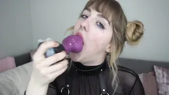 missprincesskay cums from masturbation in front of the camera