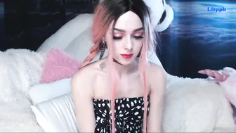 liisppb Busty brunette
