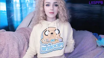 liisppb cutie drove long pussy into cunt