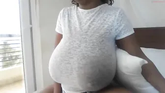 kat08 crazy  girl  jerks off the anus in old age