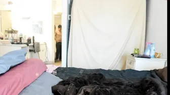 dakota_lynn exquisite skin fucks pussy through pants