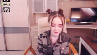 jess_peach_pie graceful slut dancing in stockings