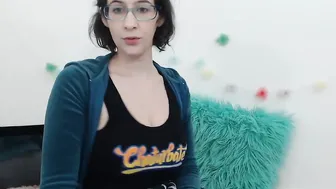 amandarox cute chick jerks both holes