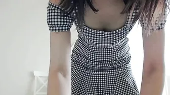 cutelena Buxom fucks pussy with phallus