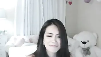 bunni Charming blonde near the pool