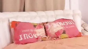 nicolebellaa Sexy model - gently handjob pussy