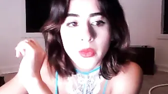 mia_valentine Impressive woman smacking her pussy