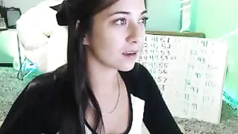 codilake took off her white panties