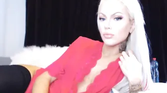 harleylavey Russian bitch sucks cock and gets fucked in the ass