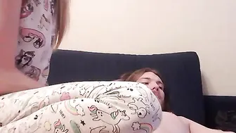 raspberr Gorgeous slut shows beautiful tits