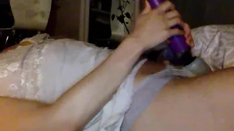 florasweetie Juicy shlendra masturbating cunt