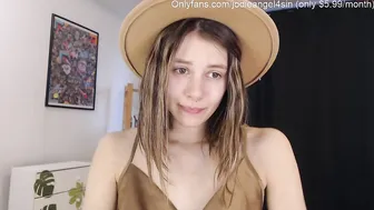 jodieangel4sin black-haired confused - having fun in fries