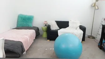 amandarox cute confused lustfully communicates in fries