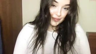 wearethebestinthissite wonderful queen indulges in sex toy