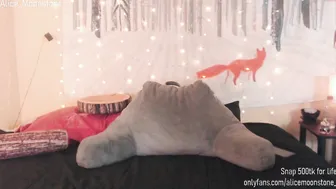 alice_moonstone naughty babe dancing striptease