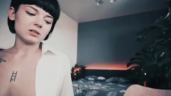 tamagochi_gf naughty bitch masturbates pussy sex toy