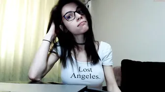 annais_ hot female fucks herself in the anus