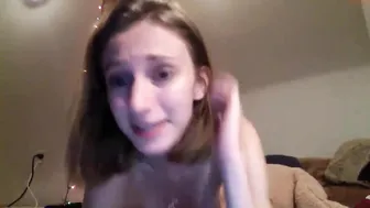 lillypadx tasty babe fucks both holes