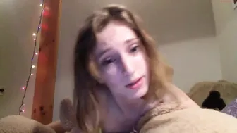lillypadx tasty babe fucks both holes
