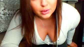 wearethebestinthissite the naughty bitch jerks off with sex toys