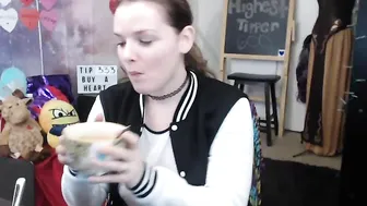 fionnafineass Busty skin