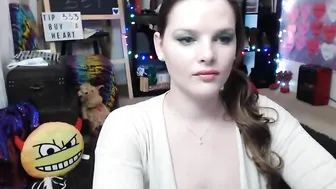 fionnafineass busty slut fucking vagina with phallus