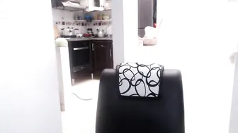 squirtkrozz tasty  cam girl  fucks her ass furiously