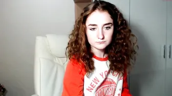 curlycutie19 incendiary bitch is naughty at the pool